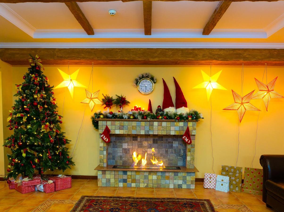 Park Hotel Kokshetau Shchūchīnsk Eksteriør bilde